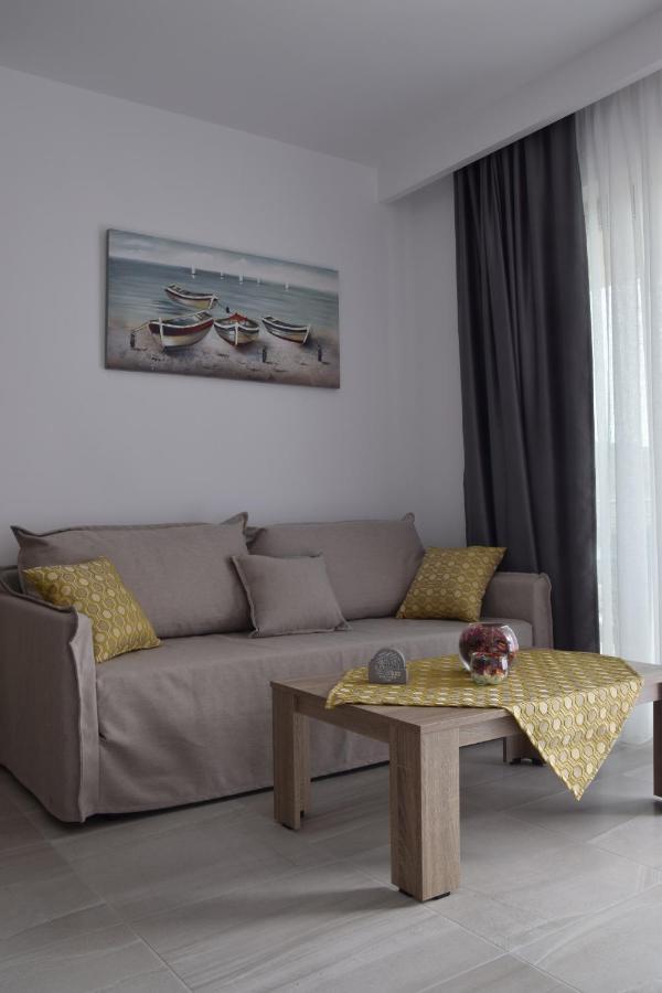 Anemoni Apartments 普拉基亚斯 外观 照片